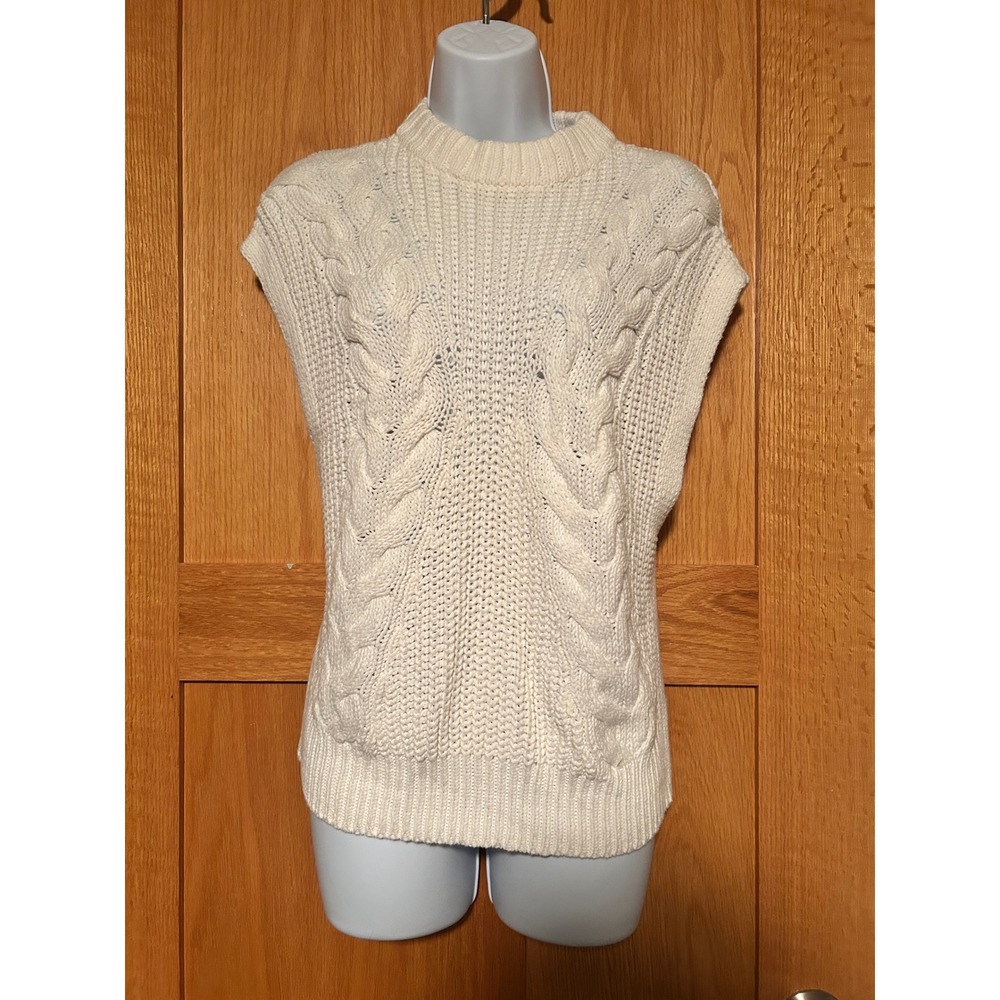 A New Day Women's Ivory Cable Knit Sweater Vest Crew Neck Sleeveless Size Small